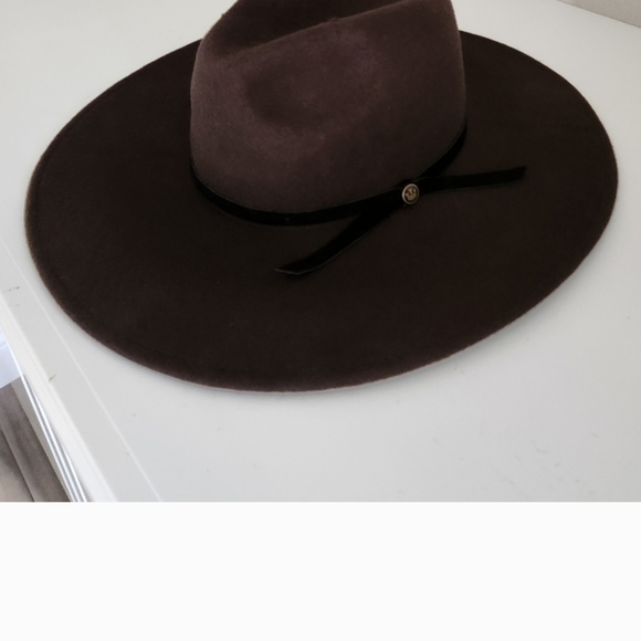 Both (2) Goorin Bros Lighter Brown/Dark Brown Hats Size Med NWT - Picture 6 of 6